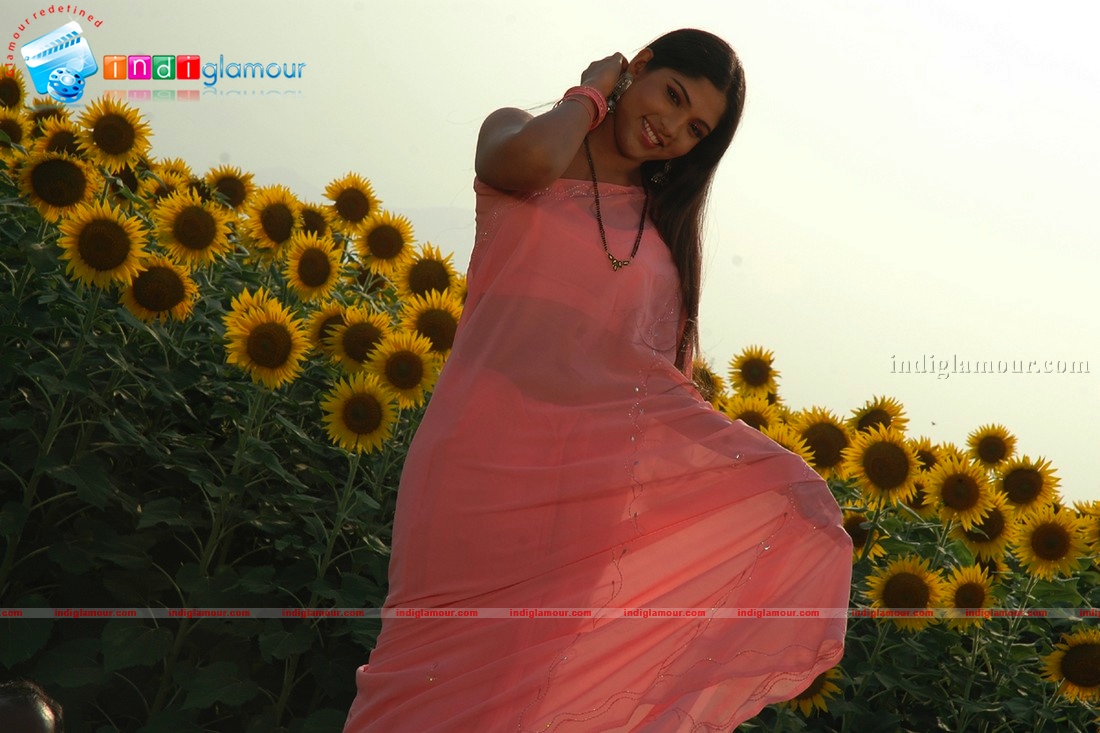 Azhagar Malai Movie hd photo